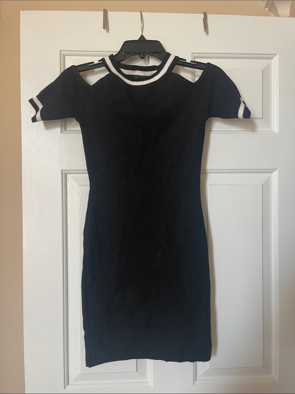 Black Cutout Shoulder Knit Dress with White Trim